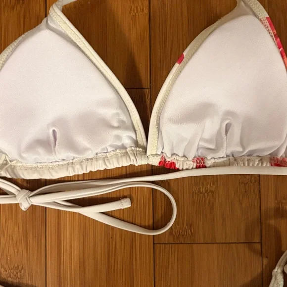 Nova Swim White String Bikini with Pink-Red Floral Print M - Picture 4 of 5